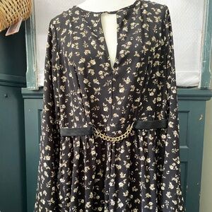 Floral print long sleeve romper dress/shorts